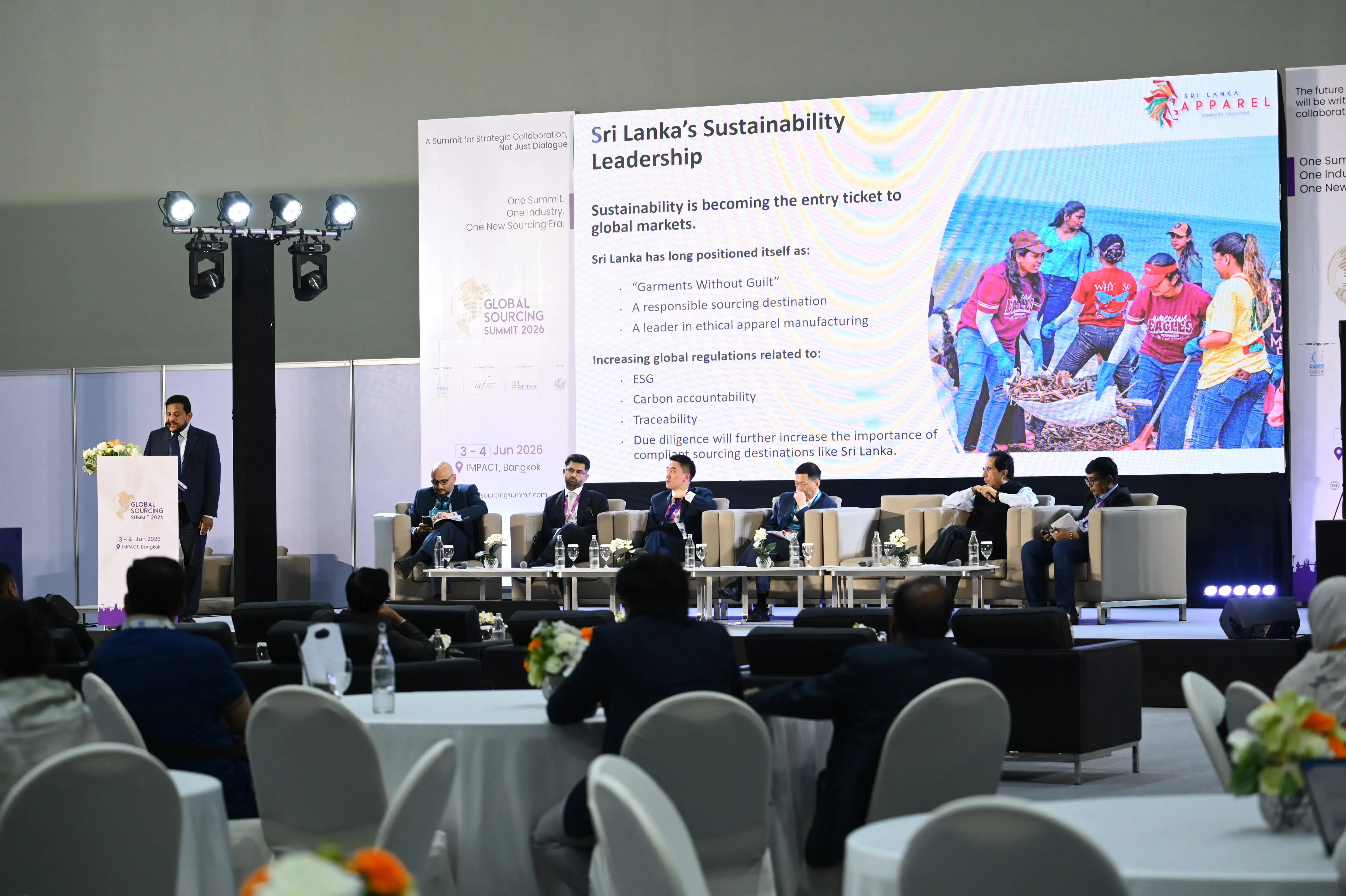 Global Sourcing Summit attendees